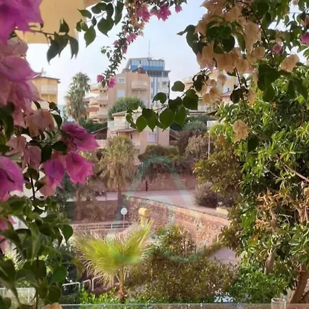 With Garden, 500 M To Beach, Close To